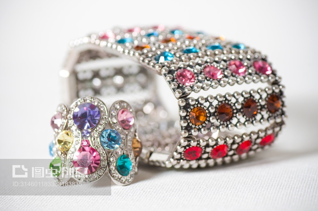 珠寶與食用農產品的跨界交融 消費市場的雙重魅力